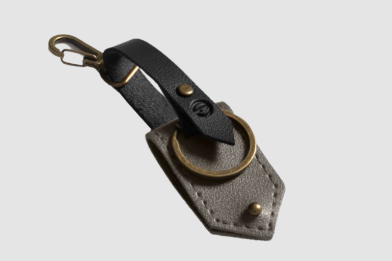 BAYBAYIN KEYCHAIN | PALAWITIN